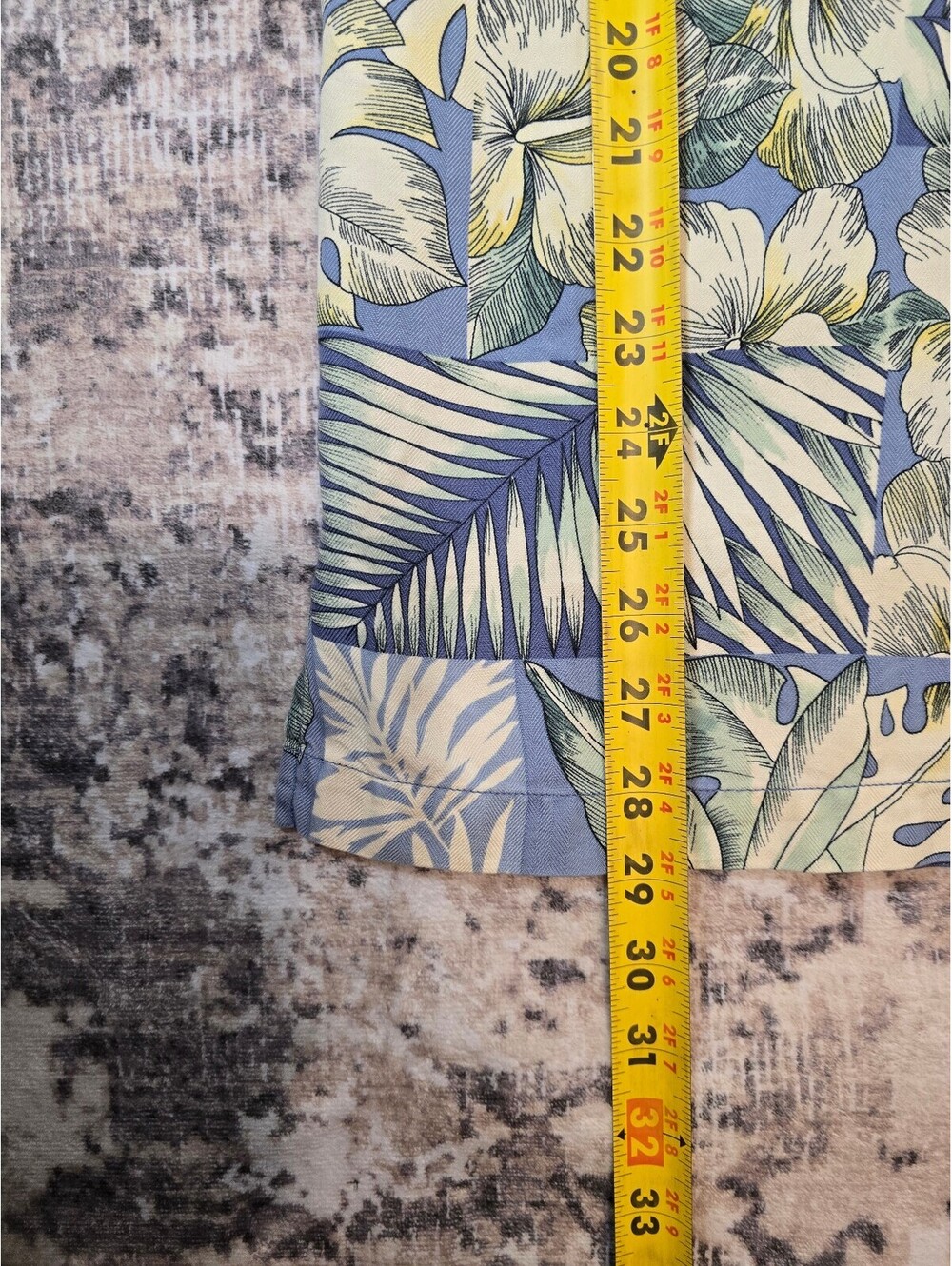 Tommy Baham silk button down - Picture 6 of 6
